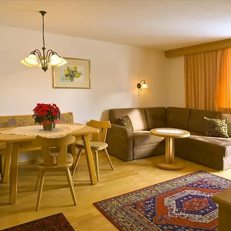 Mosern Bei Seefeld 1 아파트 제펠드 인 티롤